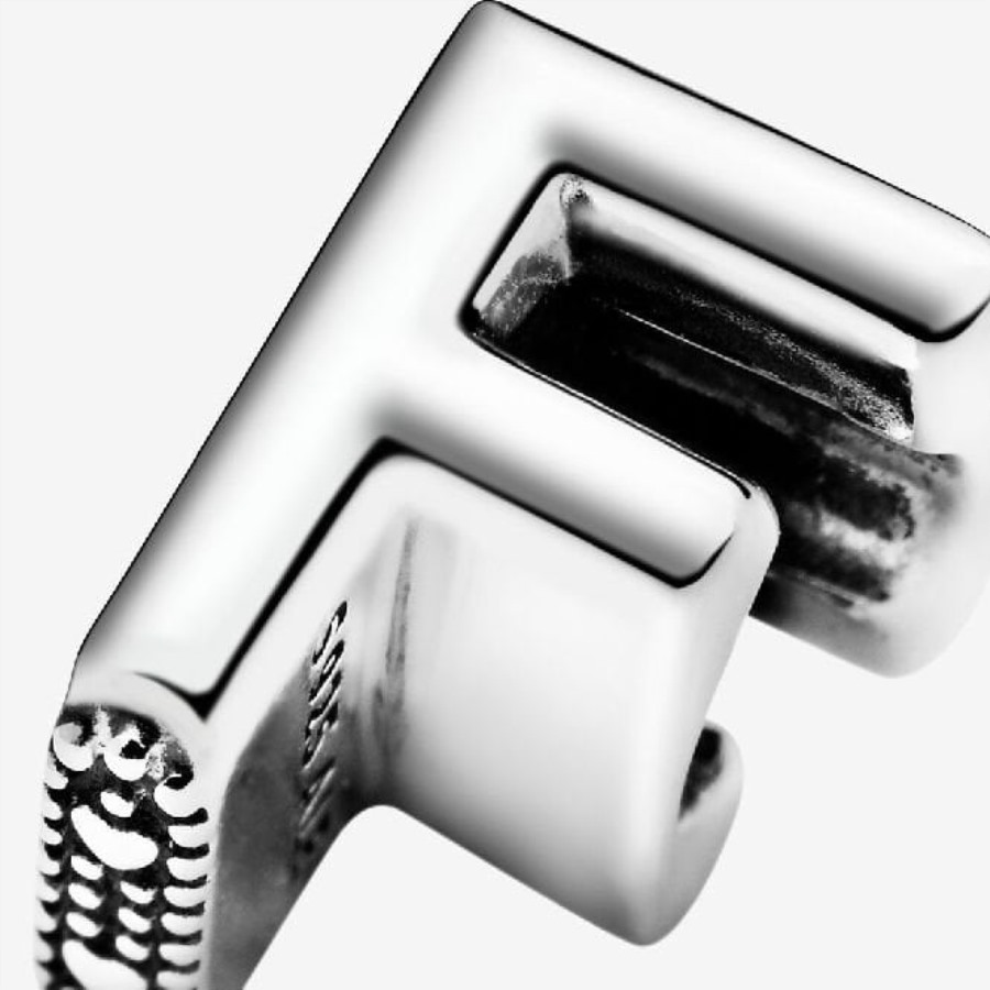 Bokstav F Alfabet Sjarmerer Pandora