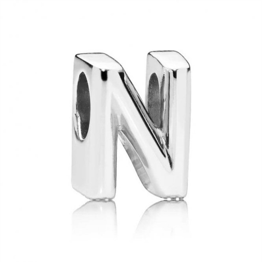 Bokstav N Sjarmerer Pandora